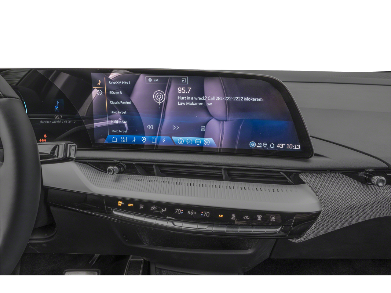 2025 Cadillac OPTIQ Luxury 2