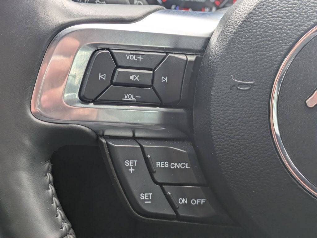 2022 Ford Mustang Mach 1