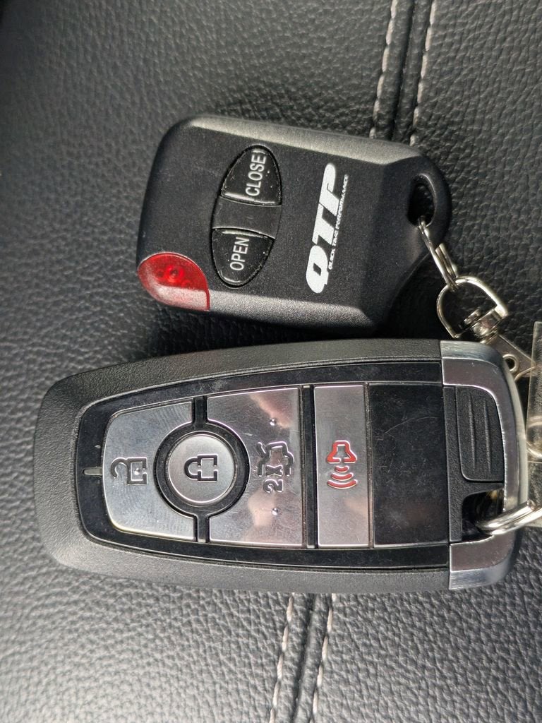 2022 Ford Mustang Mach 1