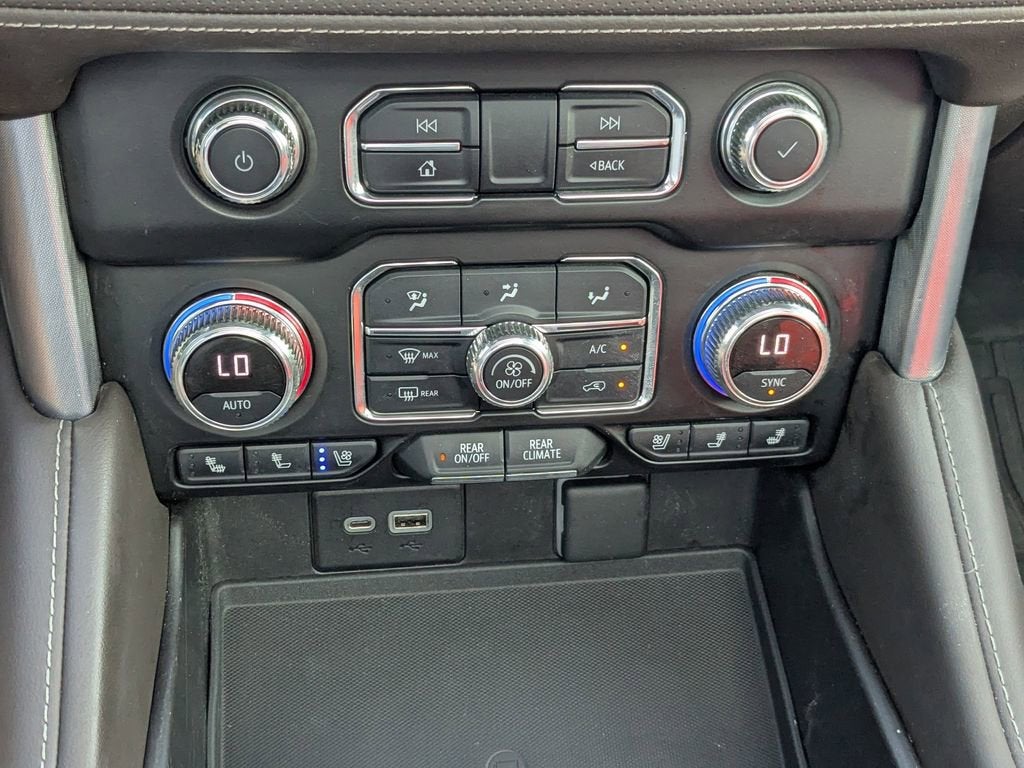 2021 GMC Yukon XL SLT