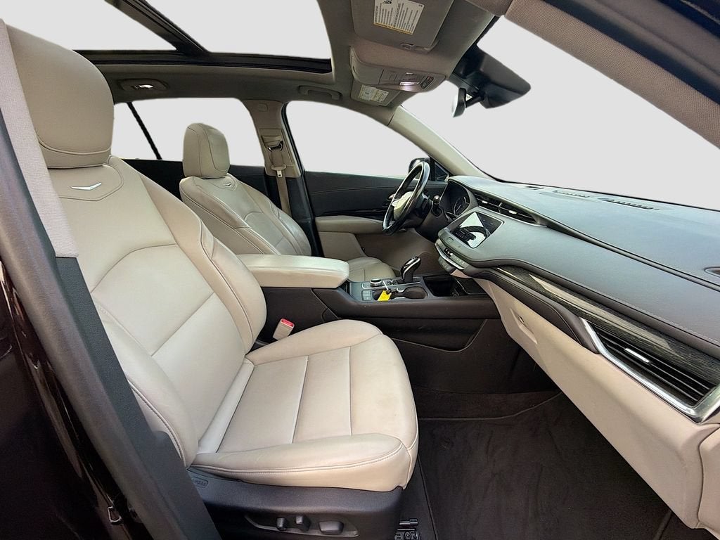 2020 Cadillac XT4 FWD Premium Luxury