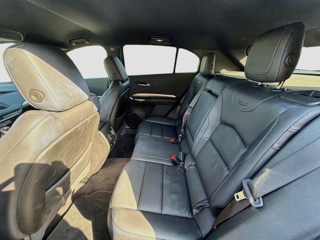 2023 Cadillac XT4 FWD Premium Luxury