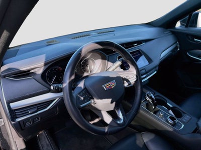 2023 Cadillac XT4 FWD Premium Luxury