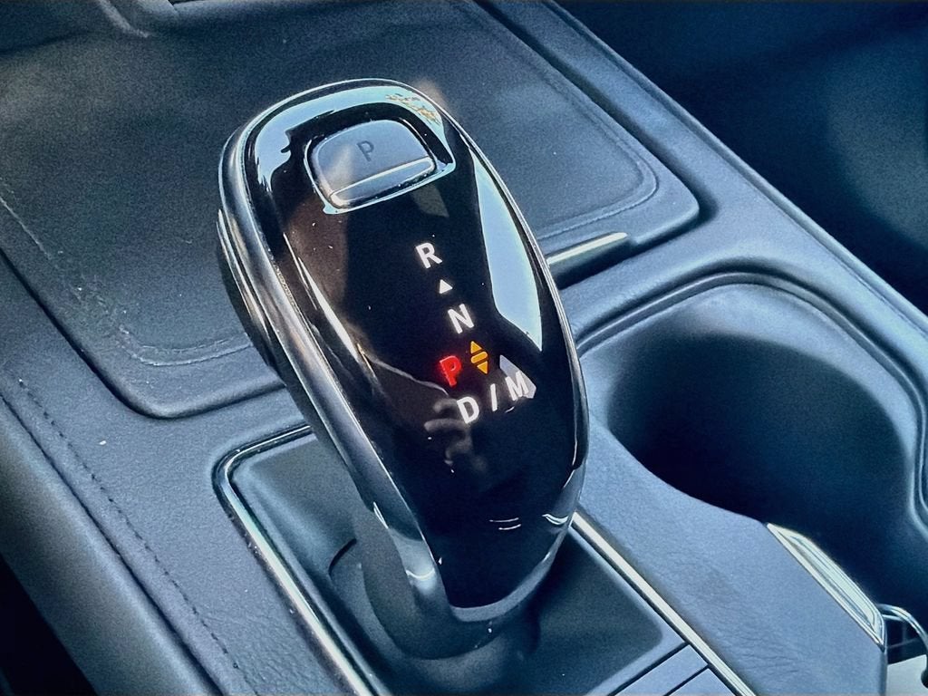 2023 Cadillac XT4 FWD Premium Luxury