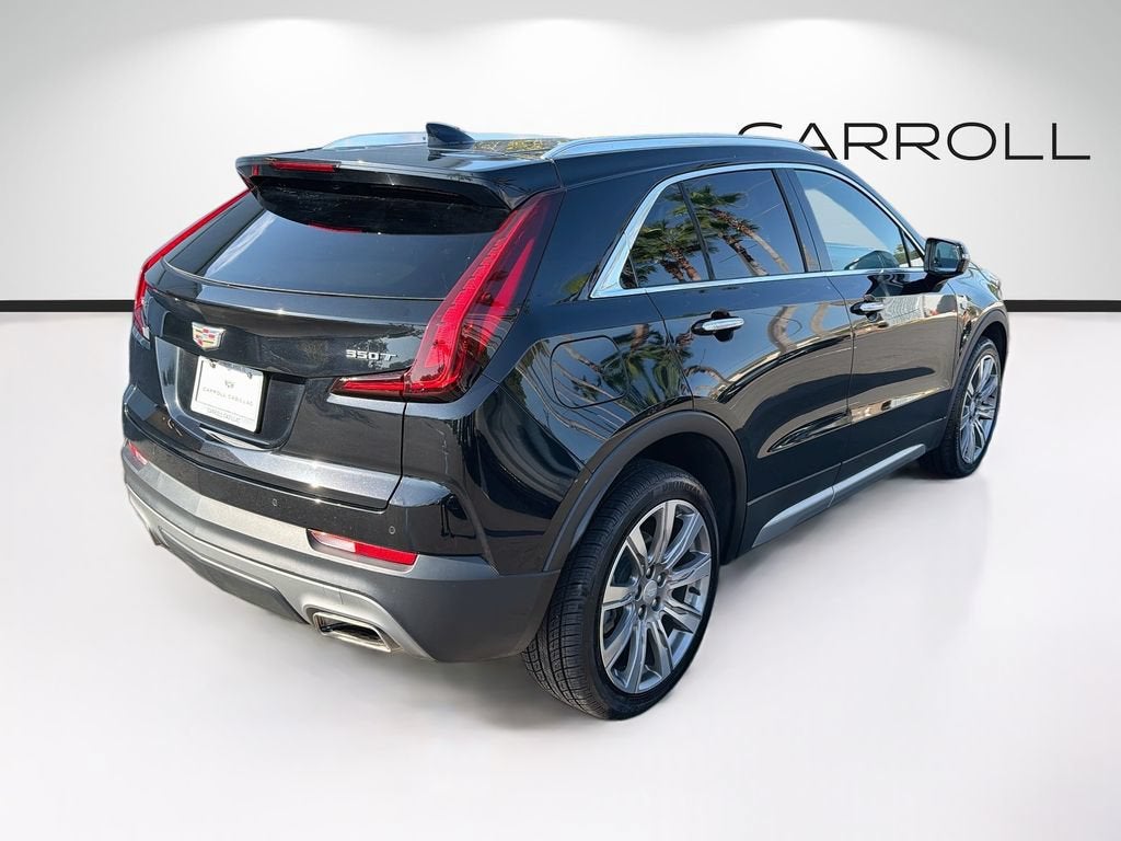 2023 Cadillac XT4 FWD Premium Luxury