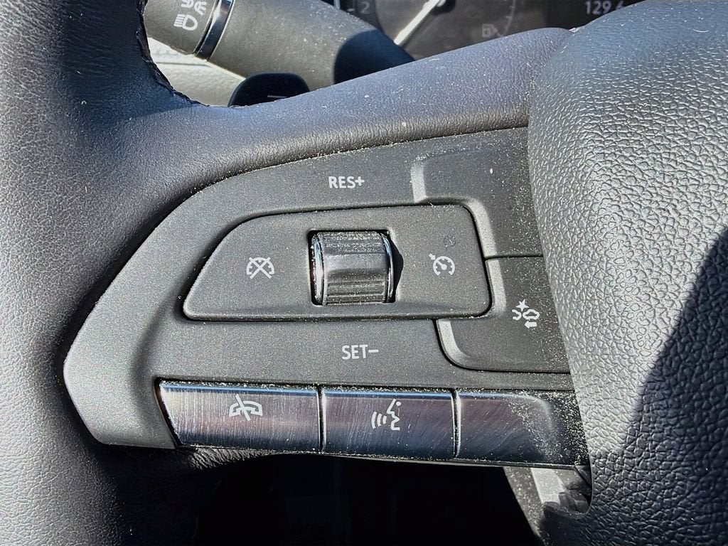 2023 Cadillac XT4 FWD Premium Luxury