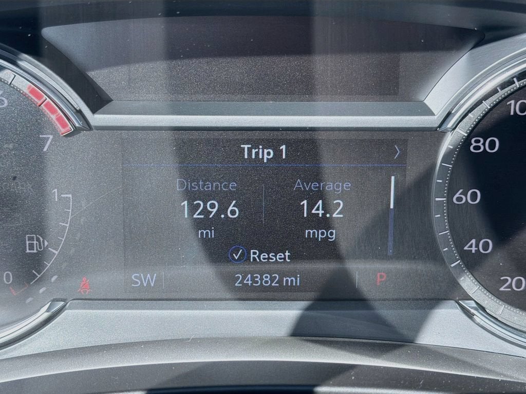 2023 Cadillac XT4 FWD Premium Luxury