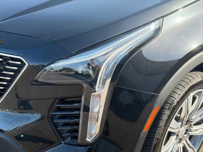 2023 Cadillac XT4 FWD Premium Luxury