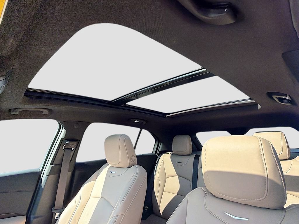 2024 Cadillac XT4 Premium Luxury