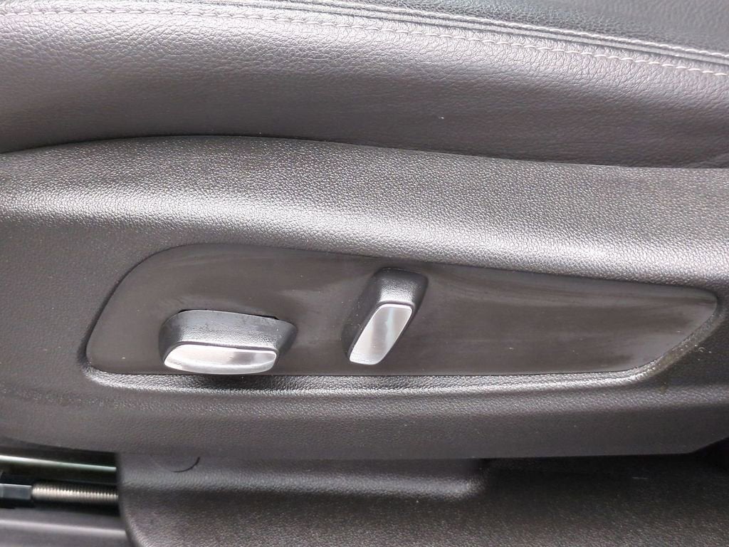 2023 Cadillac XT5 Luxury