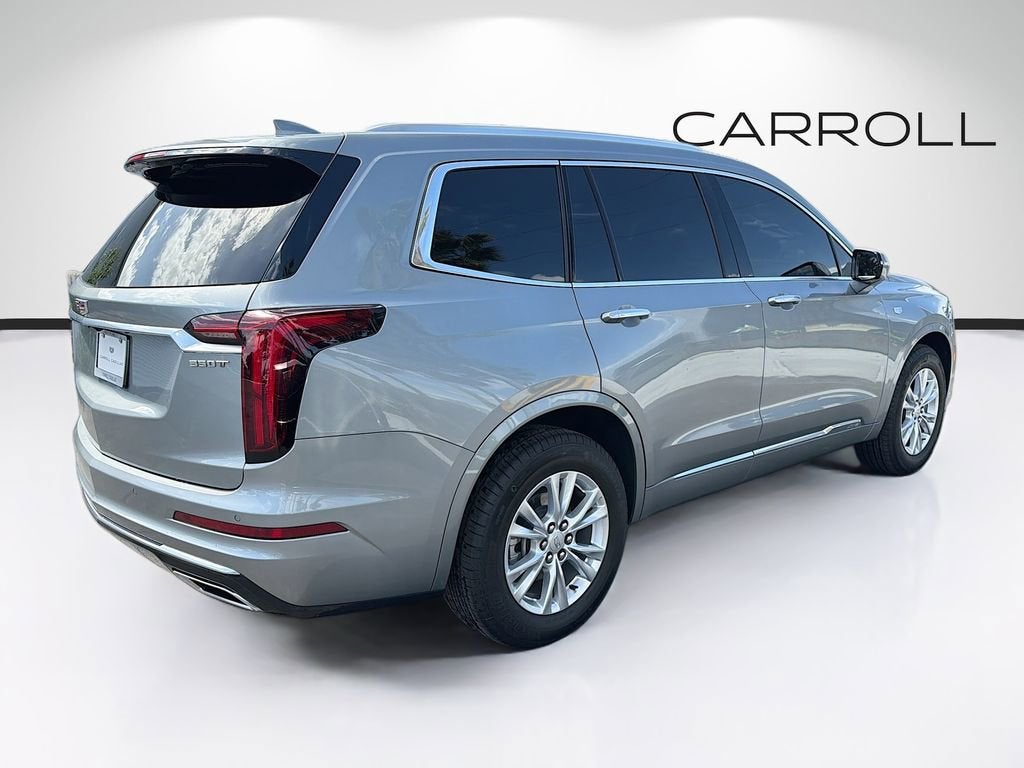 2025 Cadillac XT6 Luxury