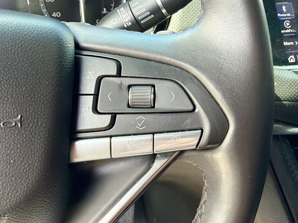 2025 Cadillac XT6 Luxury