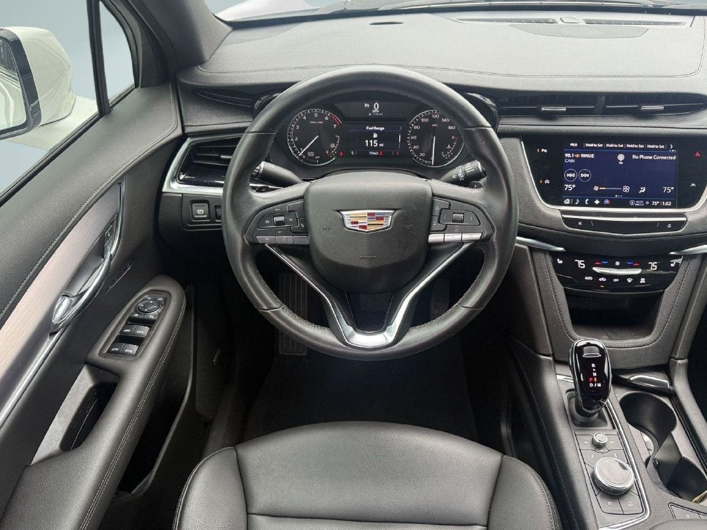 2025 Cadillac XT6 Luxury