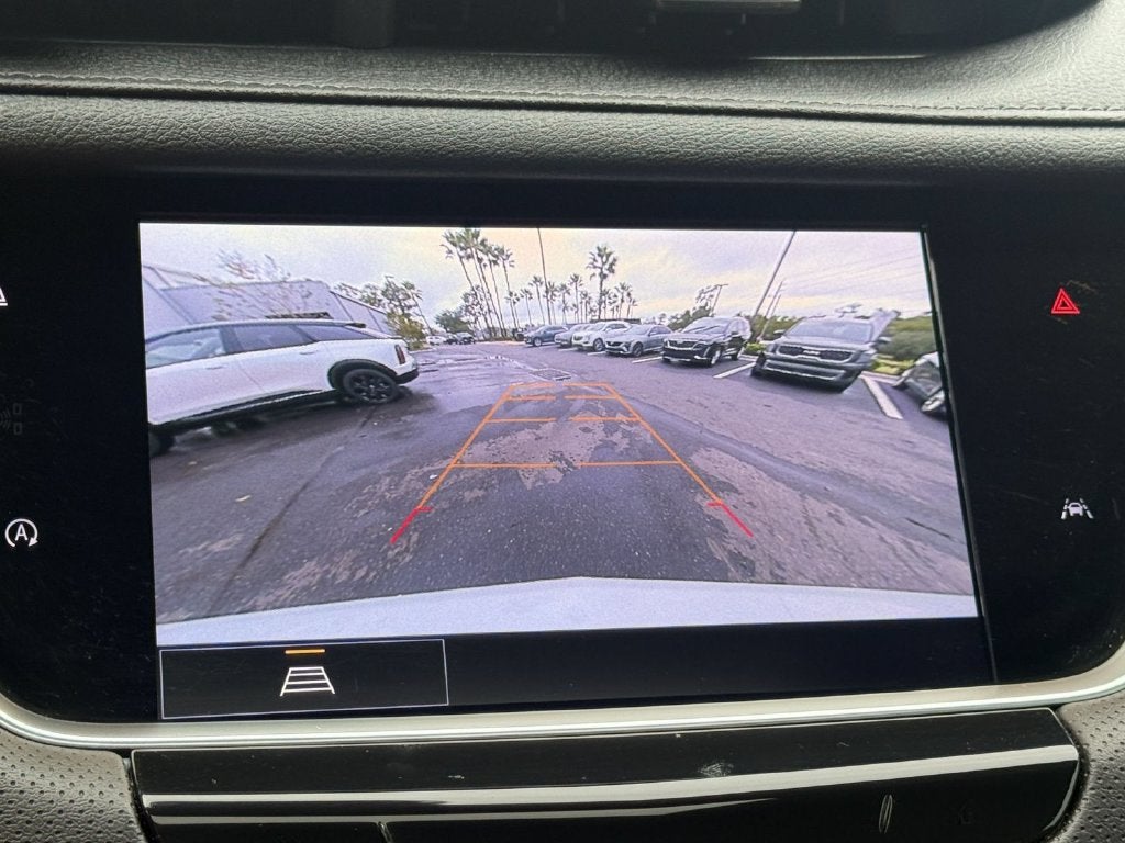 2025 Cadillac XT6 Luxury