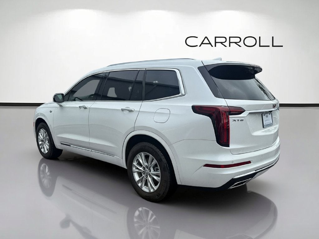 2025 Cadillac XT6 Luxury