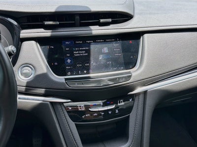 2024 Cadillac XT6 Luxury