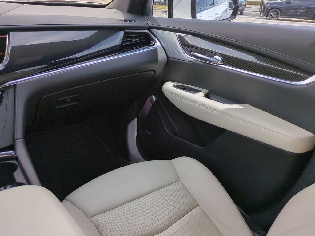 2024 Cadillac XT6 Sport