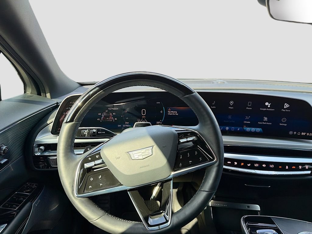 2023 Cadillac LYRIQ Luxury