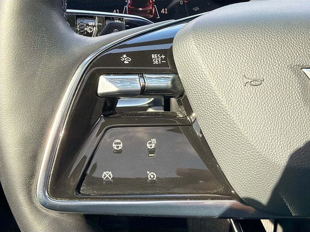 2023 Cadillac LYRIQ Luxury