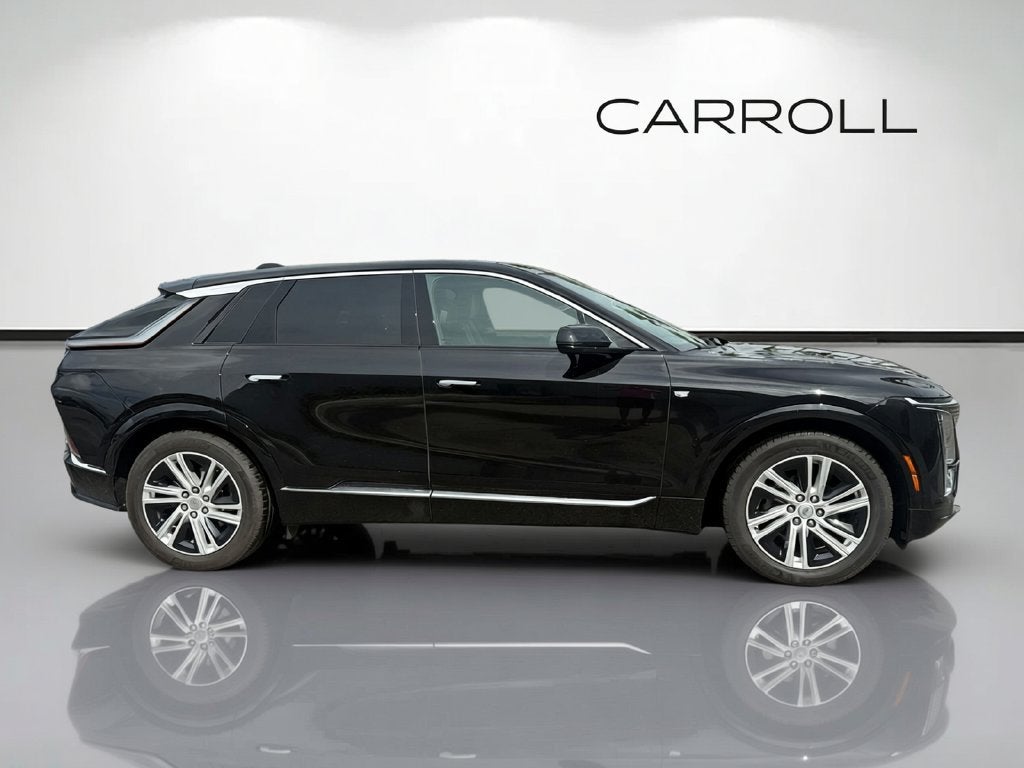 2024 Cadillac LYRIQ Tech