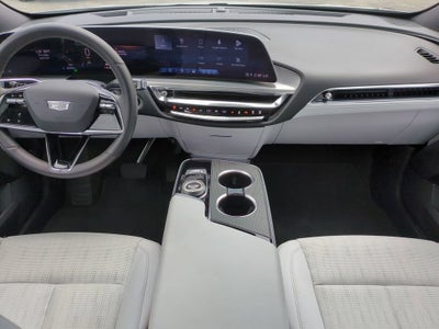 2024 Cadillac LYRIQ Luxury 1