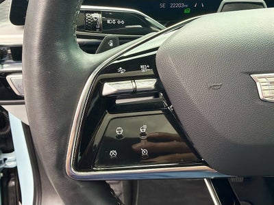2024 Cadillac LYRIQ Luxury 2