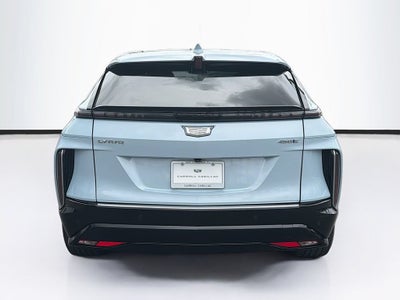 2024 Cadillac LYRIQ Luxury 2