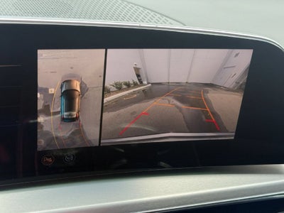 2024 Cadillac LYRIQ Luxury 2