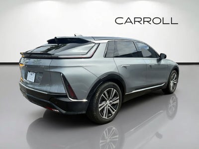 2024 Cadillac LYRIQ Luxury 2