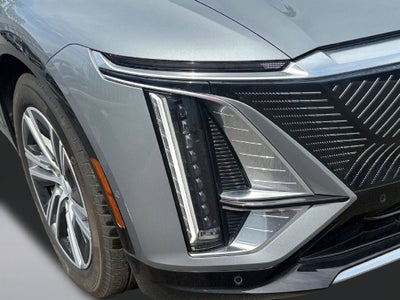 2024 Cadillac LYRIQ Luxury 2