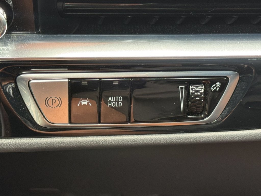 2024 Cadillac LYRIQ Sport 1