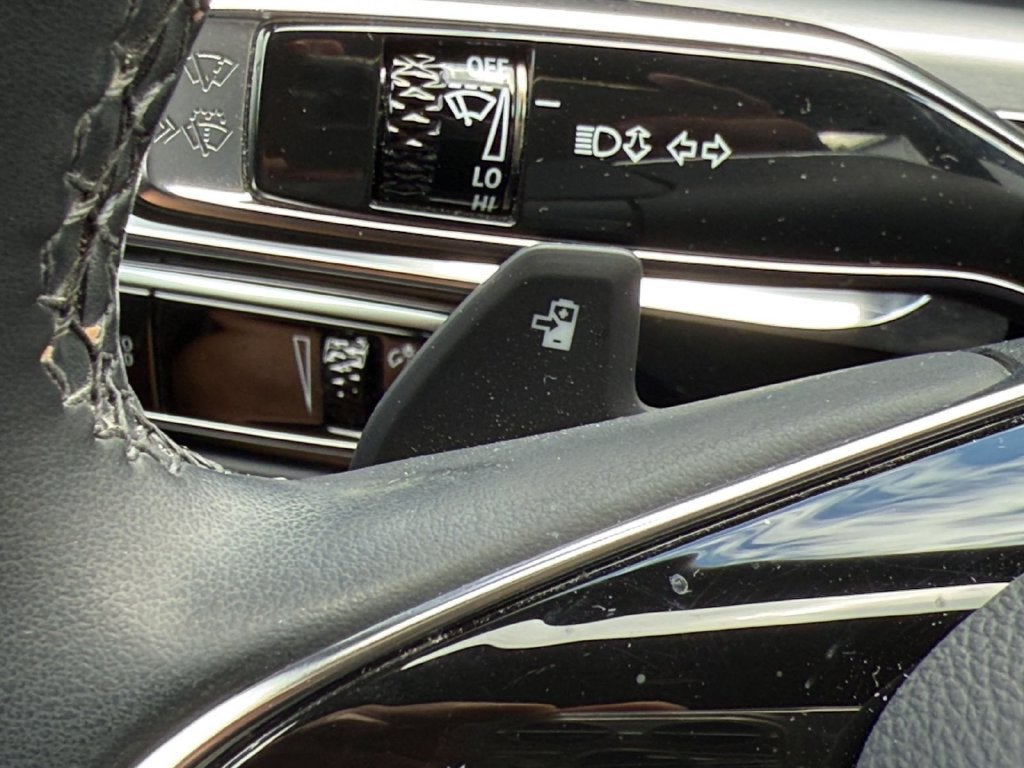 2024 Cadillac LYRIQ Sport 1