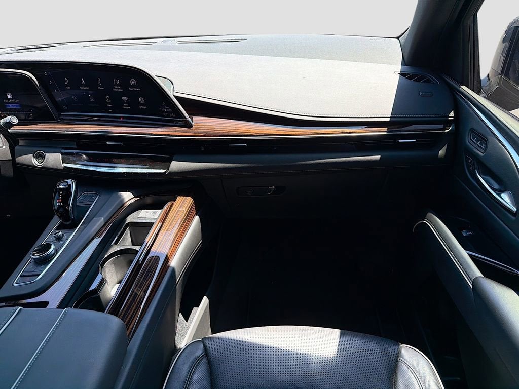 2022 Cadillac Escalade Premium Luxury