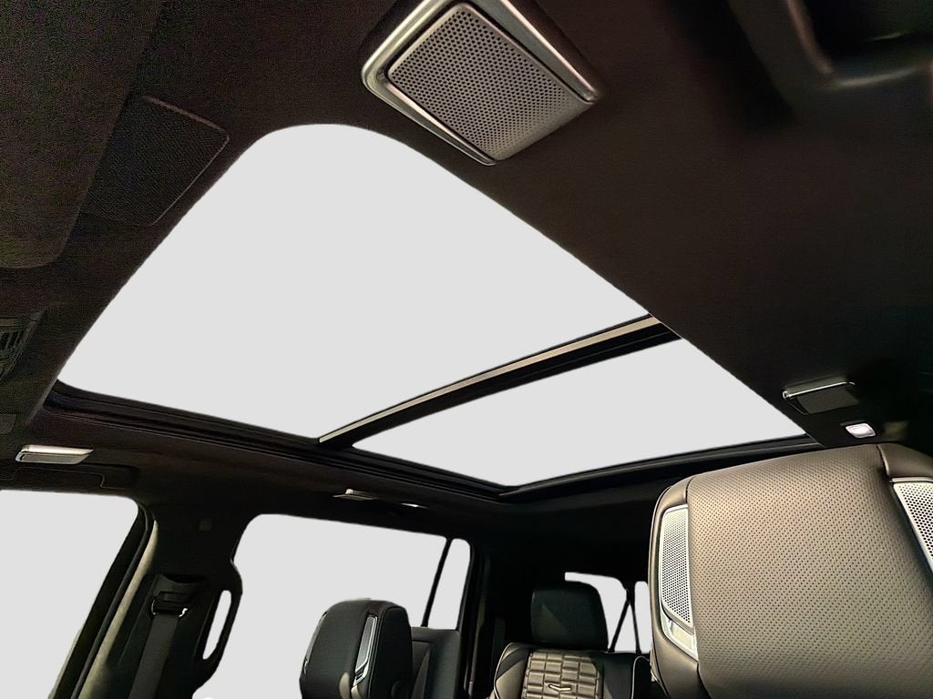 2022 Cadillac Escalade ESV Sport Platinum