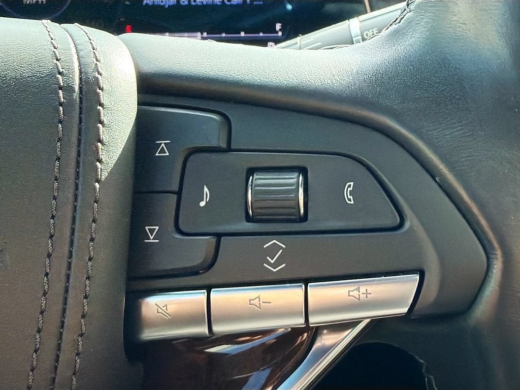 2022 Cadillac Escalade ESV Sport Platinum