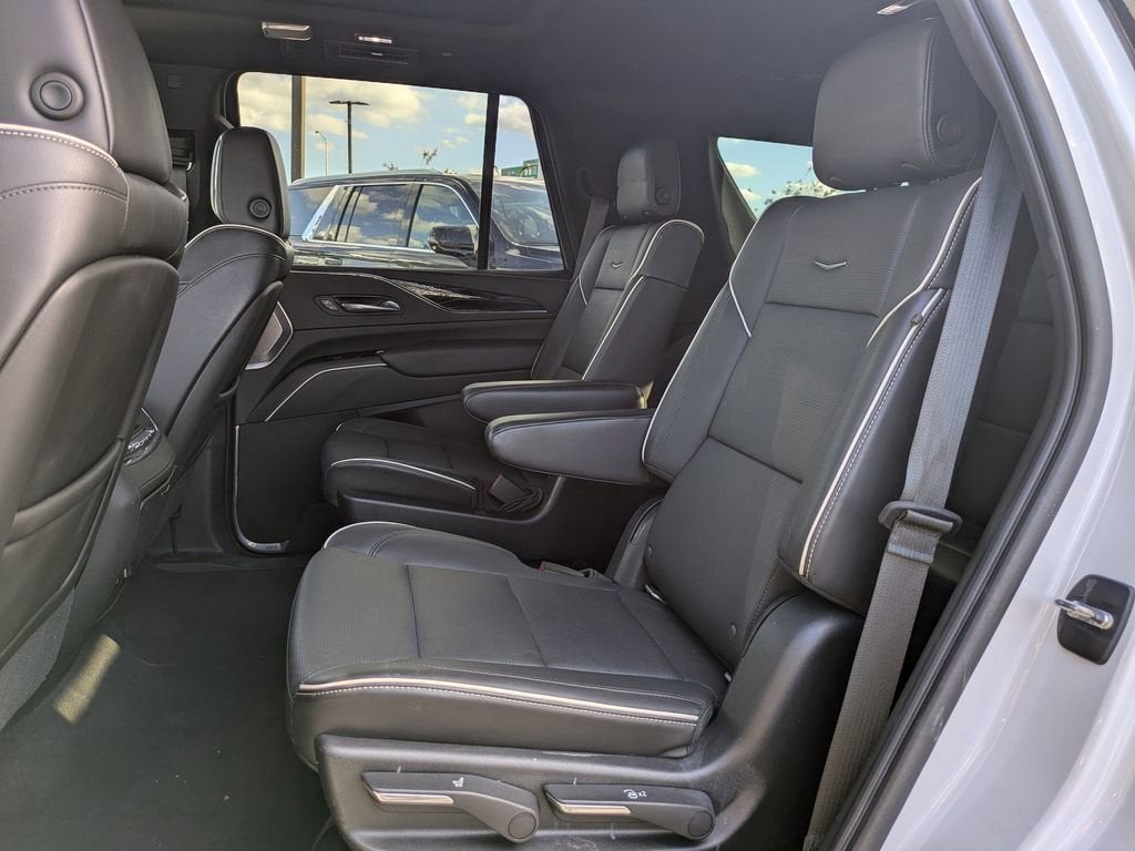 2021 Cadillac Escalade Sport