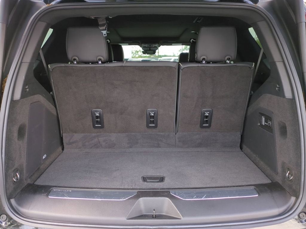 2024 Cadillac Escalade Sport