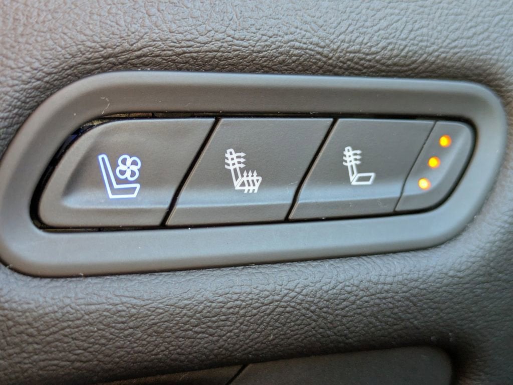 2021 Cadillac Escalade ESV Premium Luxury