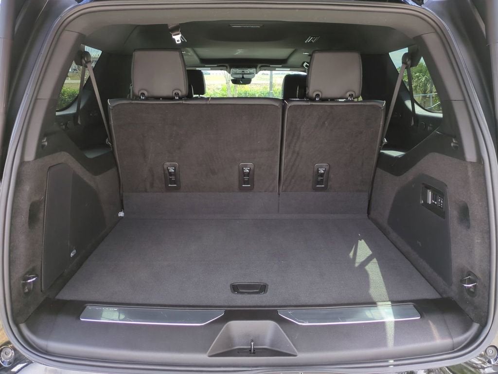 2024 Cadillac Escalade ESV Premium Luxury