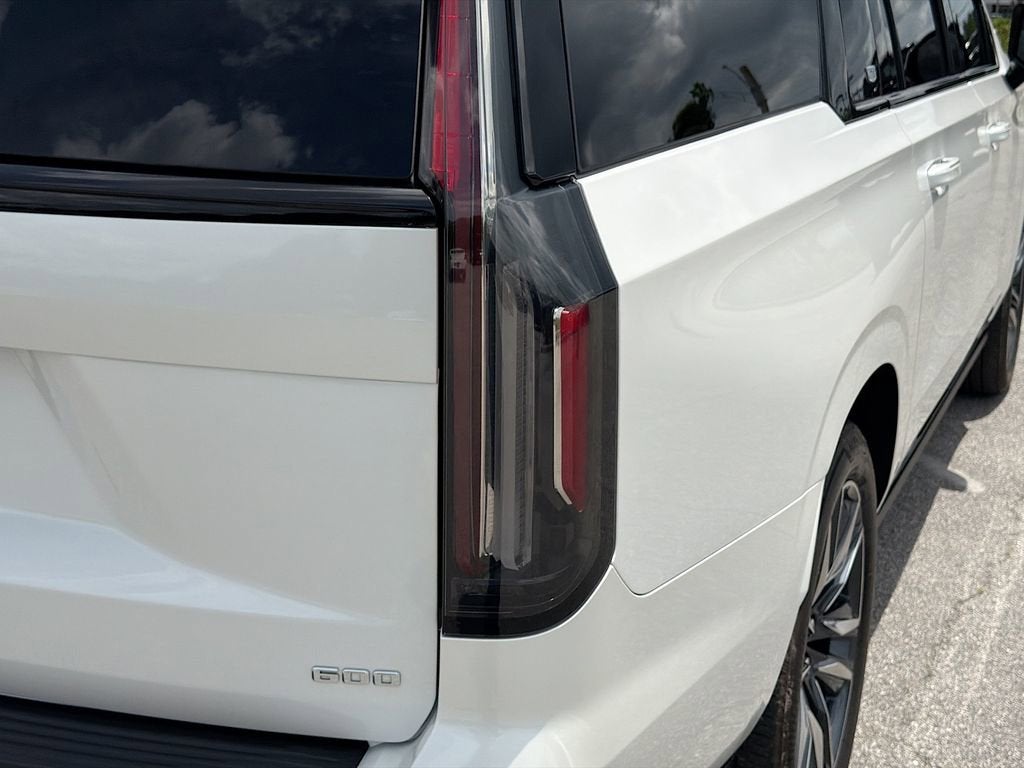 2024 Cadillac Escalade ESV Sport Platinum
