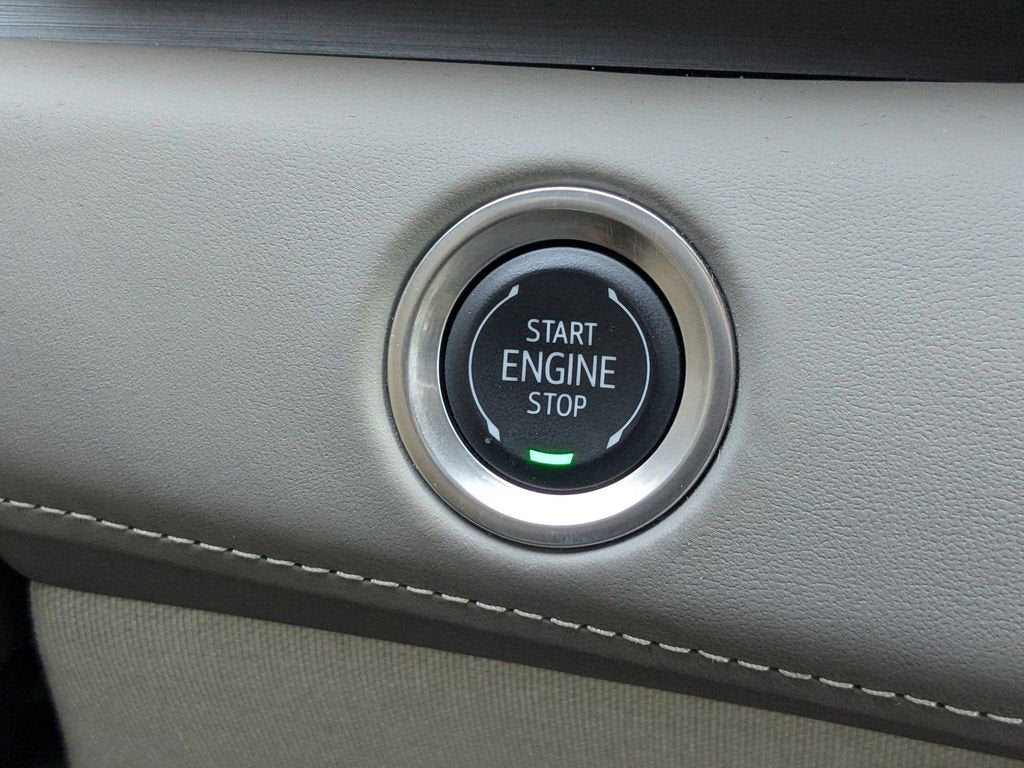 2024 Cadillac Escalade ESV Sport Platinum