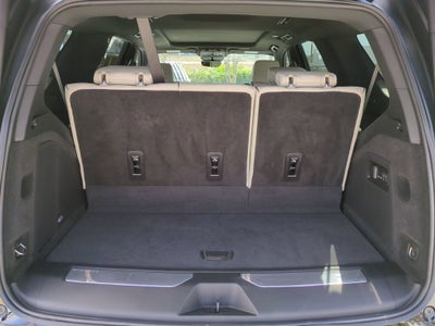 2025 Cadillac Escalade Sport