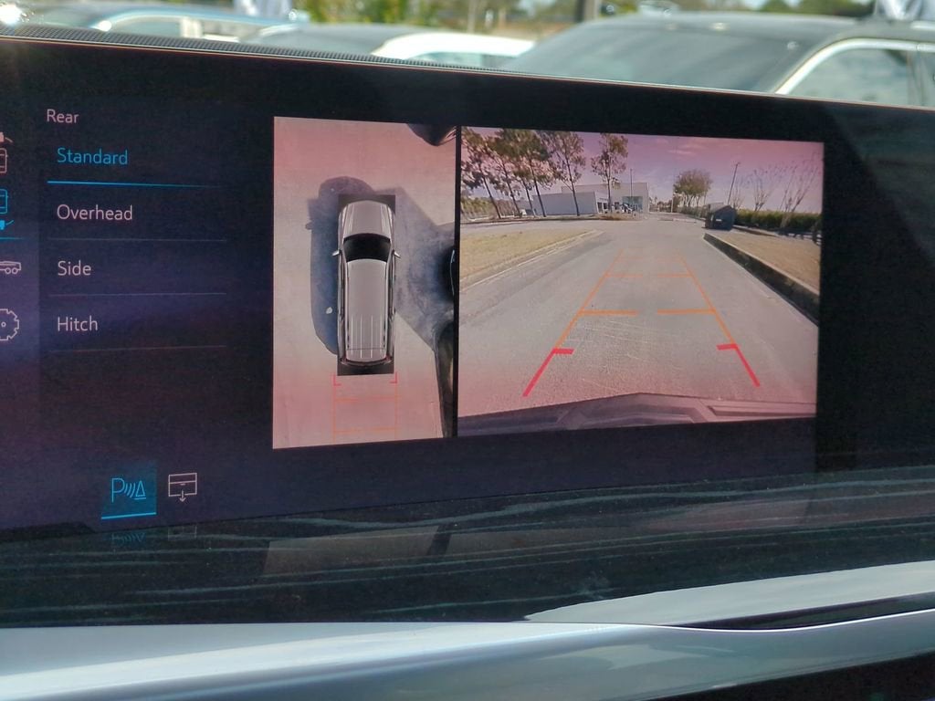 2025 Cadillac Escalade Sport