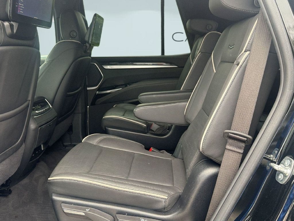 2025 Cadillac Escalade Sport