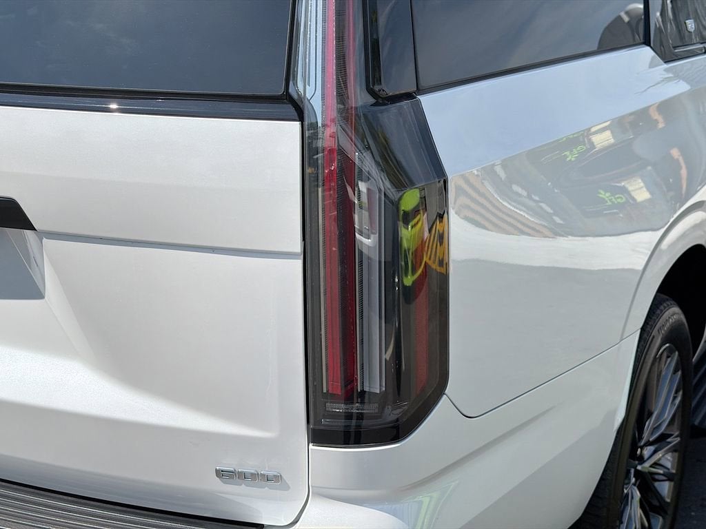 2025 Cadillac Escalade ESV Sport Platinum
