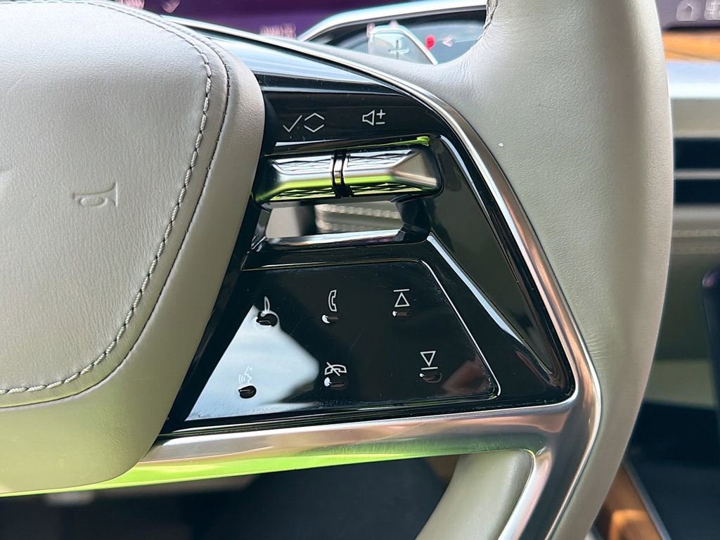 2025 Cadillac Escalade ESV Sport Platinum