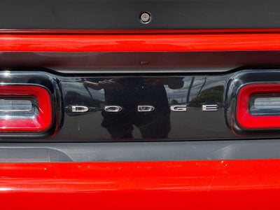 2018 Dodge Challenger 392 Hemi Scat Pack Shaker