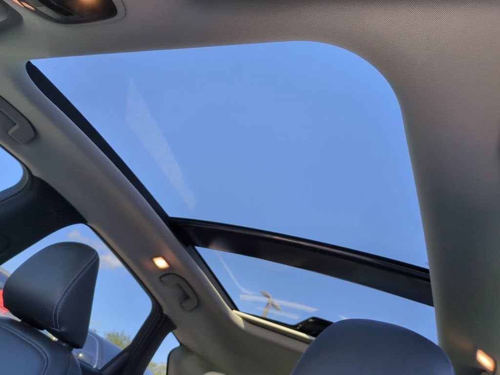 2022 INFINITI QX50 LUXE