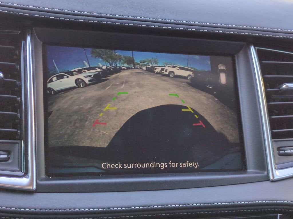 2022 INFINITI QX50 LUXE