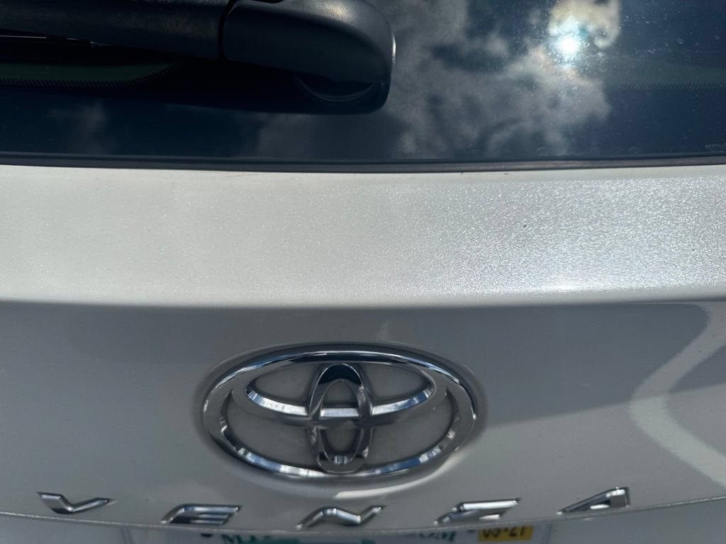 2012 Toyota Venza LE